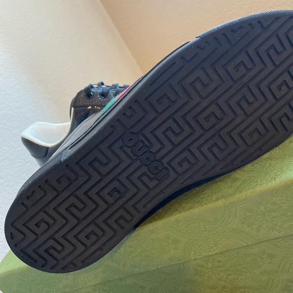 Gucci Women’s ace sneakers size 38 (US 8) - Picture 6 of 7